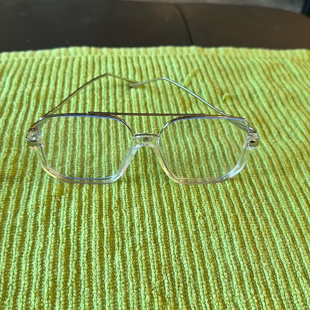 Fashion glasses